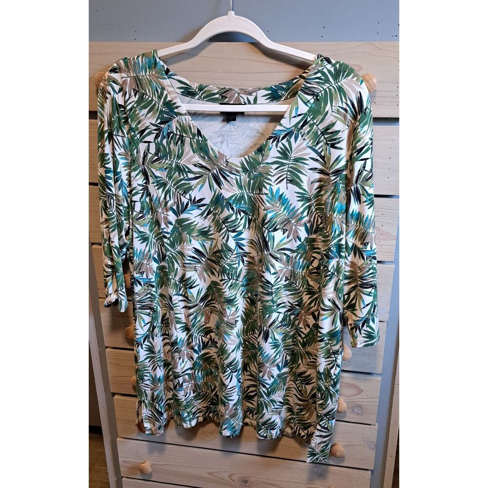J. Jill Wearever Collection Green Floral Scoop Neck Tunic – Size Large